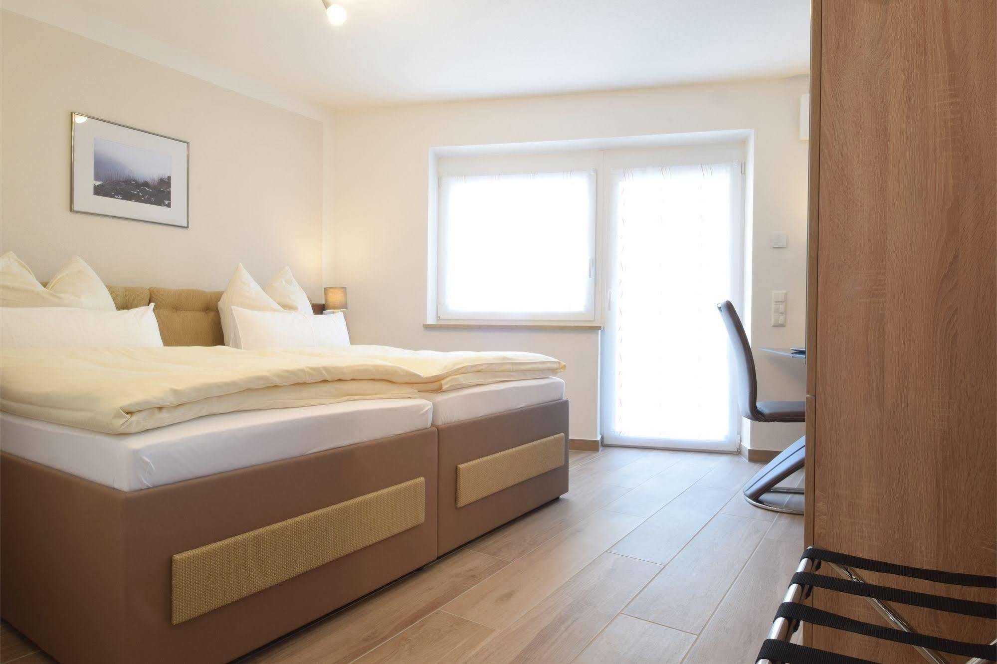Aparthotel Donaustern Asbach-Bäumenheim Kültér fotó